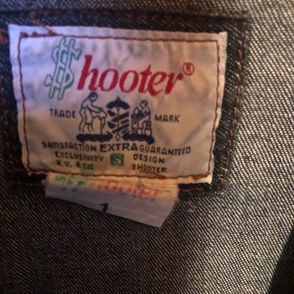 **Unique Vintage Men's Button-Up Denim Shirt with Leather Detailing** - Picture 3 of 4